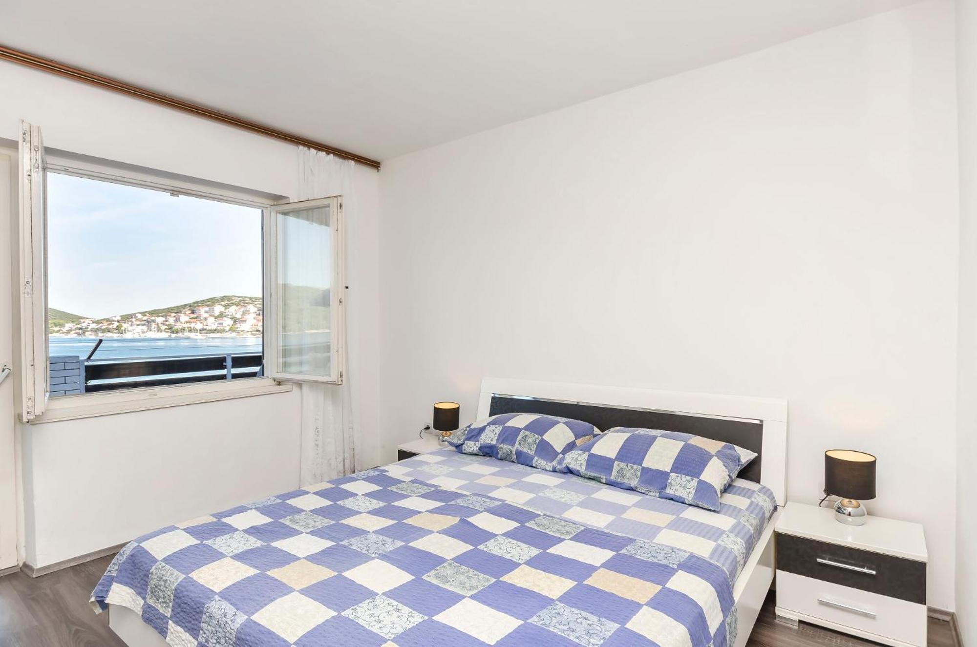 Apartment Branka Tisno Exterior foto